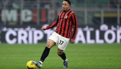 PG官方-记者：利兹联引进奥卡福谈判取得进展，对本周达成协议感到乐观